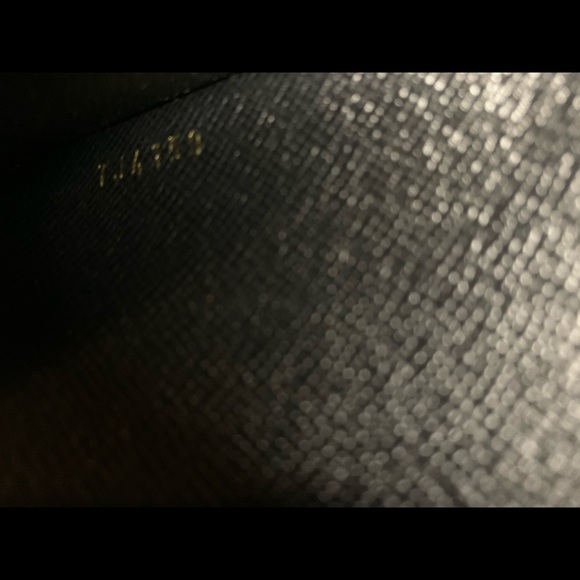 Louis Vuitton Trio Pouch - Picture 3 of 7